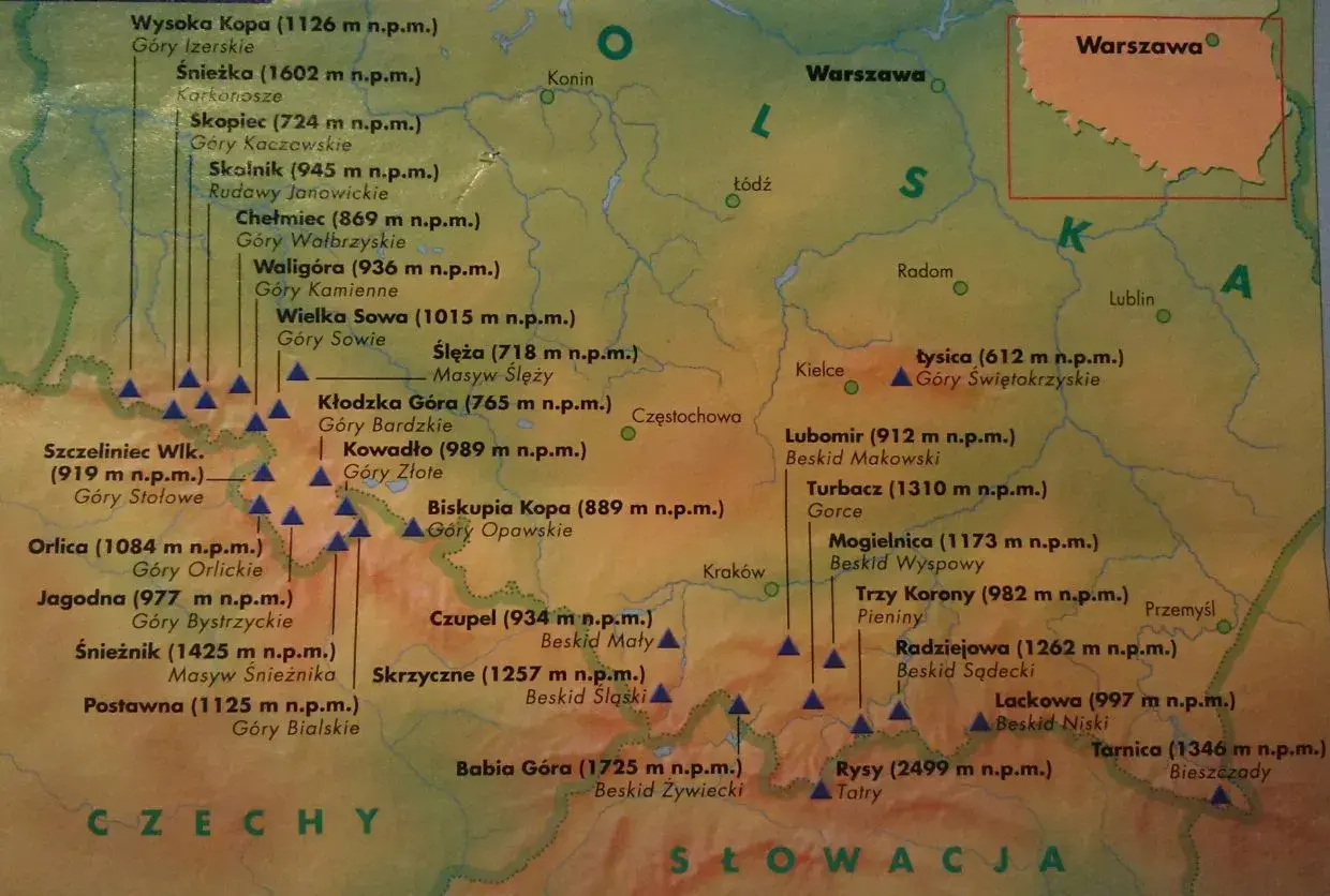 Mapa Polski z zaznaczonymi szczytami i ich wysokościami. Poznaj korona gór polskich ile szczytów wznosi się nad nami.